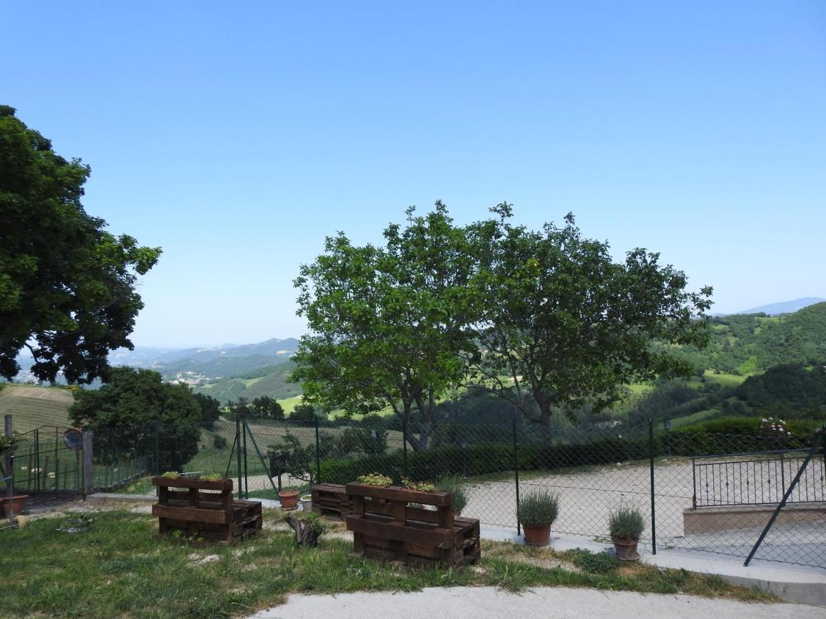 La Fattoria Dei Sibillini Villa มอนเตมอนาโก ภายนอก รูปภาพ