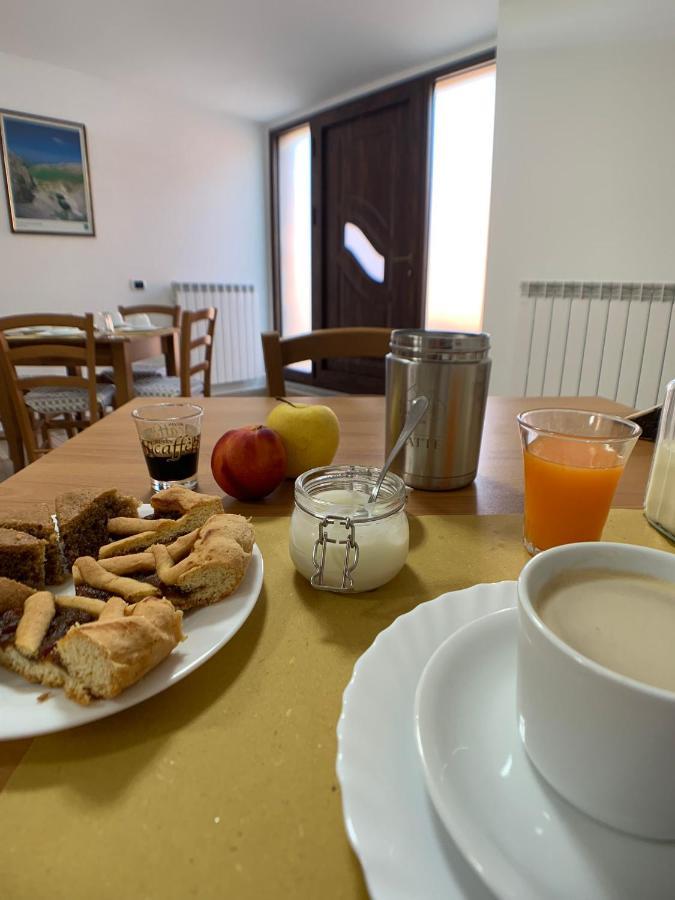 La Fattoria Dei Sibillini Villa มอนเตมอนาโก ภายนอก รูปภาพ