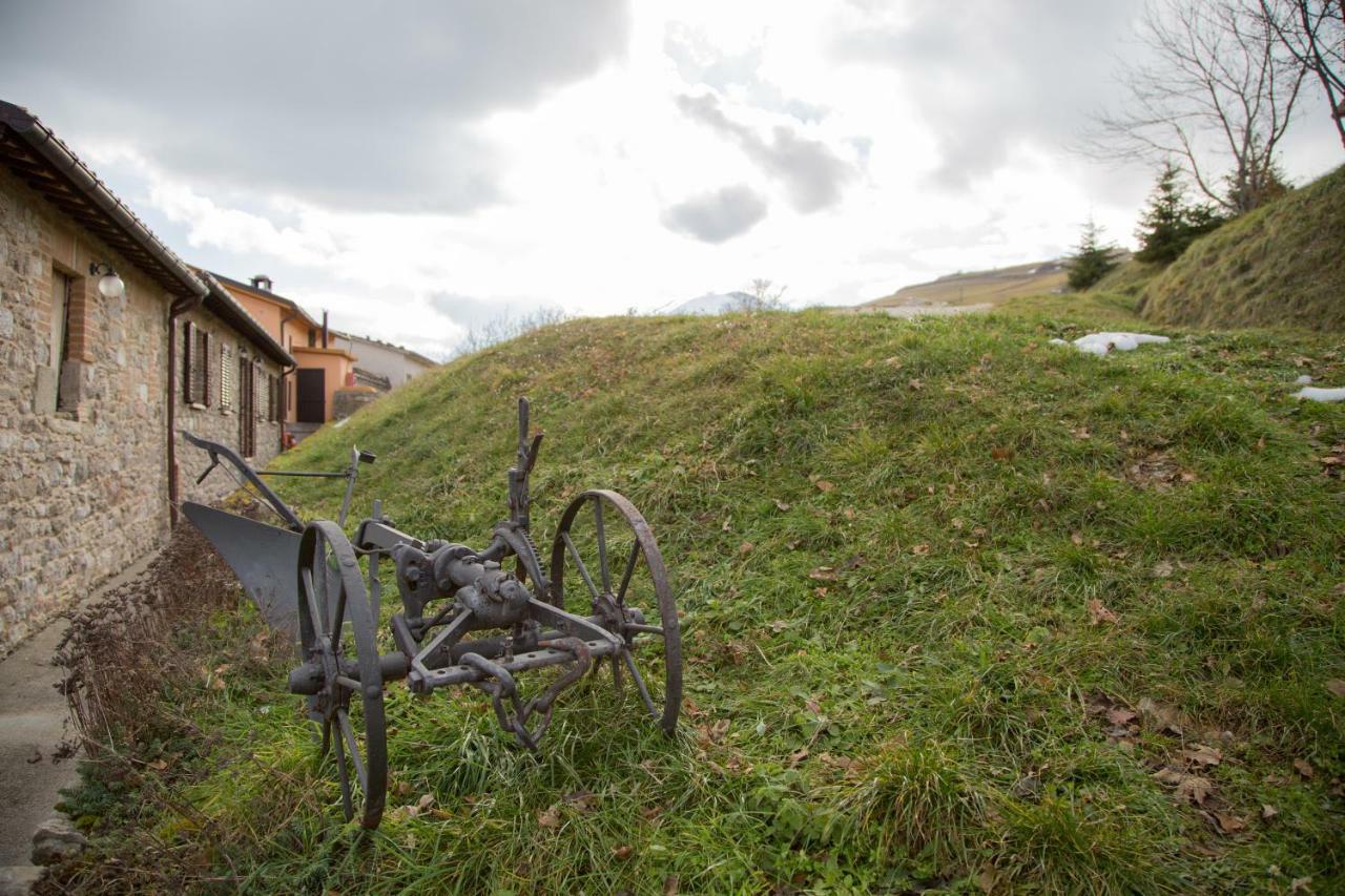 La Fattoria Dei Sibillini Villa มอนเตมอนาโก ภายนอก รูปภาพ